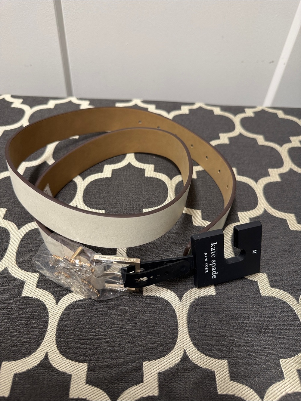 kate spade Reversible Ivory and Brown Leather Belt with Gold Buckle